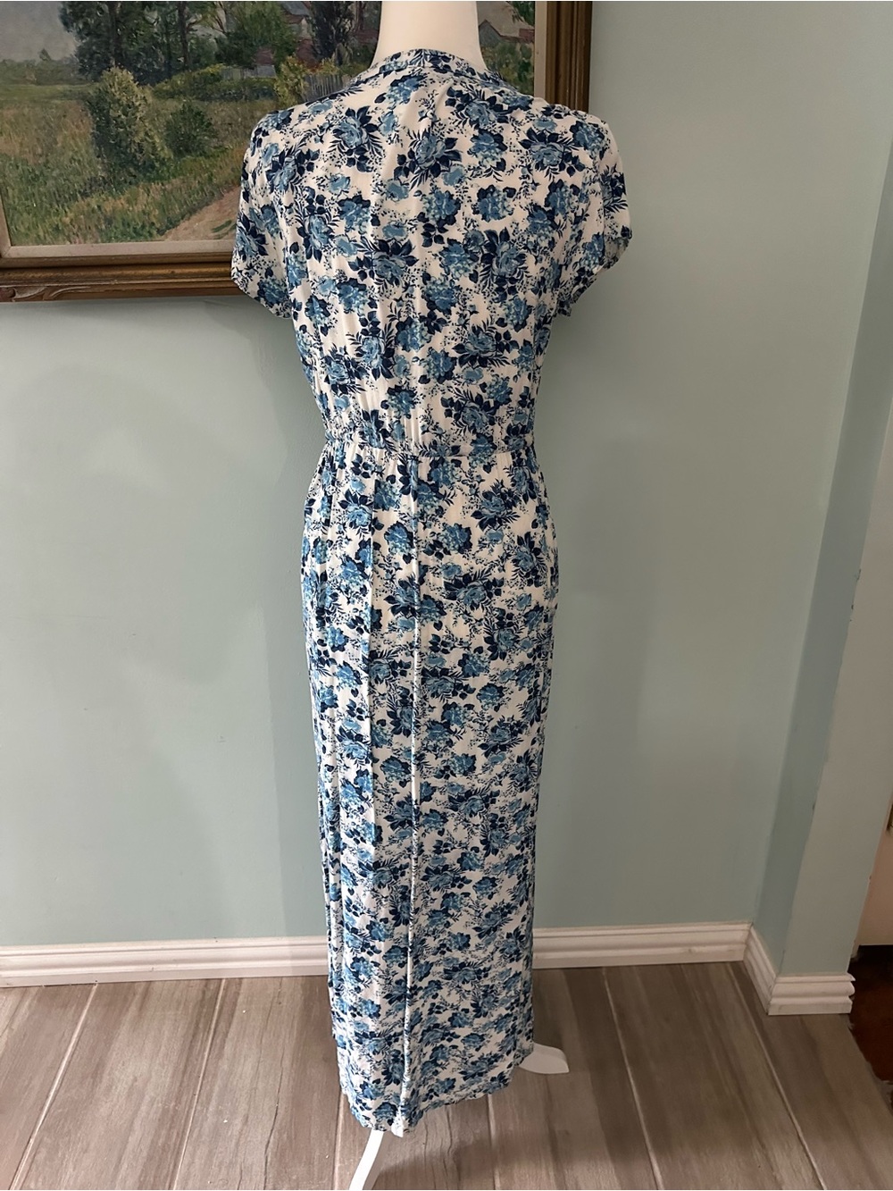LC Lauren Conrad Blue and White Floral Maxi Dress with Drawstring - Picture 5 of 7